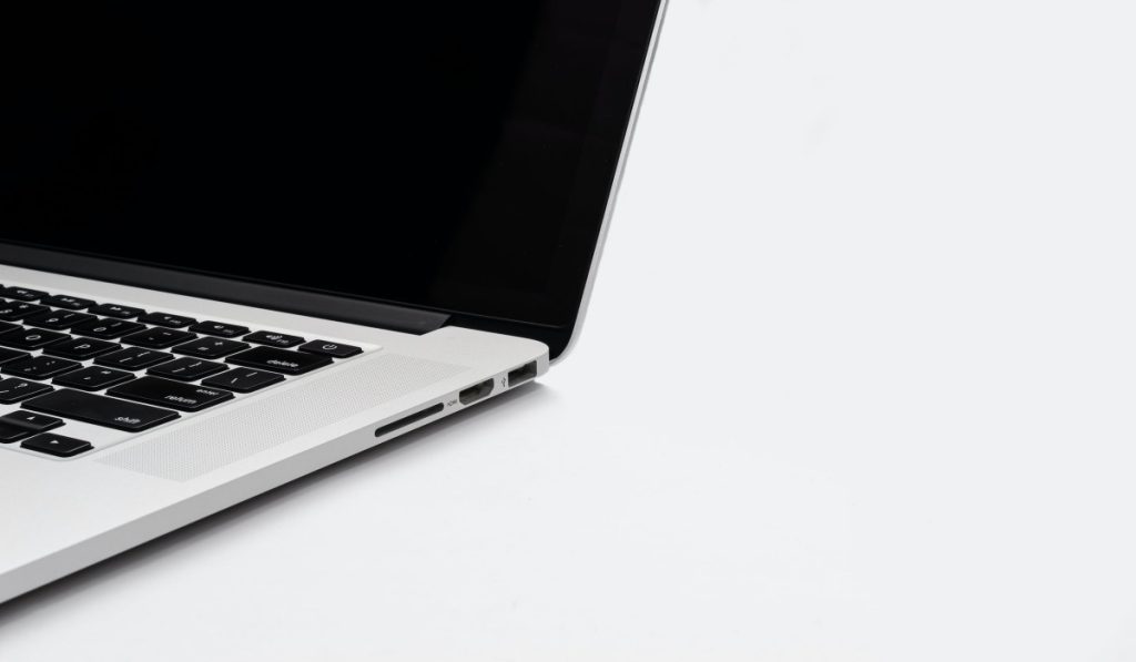 How to Fix a Mac Stuck on the Apple Logo